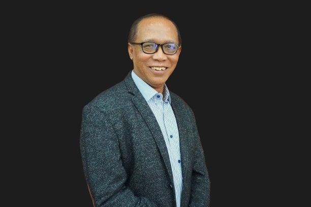 Dr. Noor Anggraito, M.Th